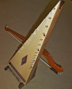 Pandora Hart bowed psaltery