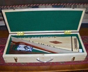 Pandora Hart bowed psaltery