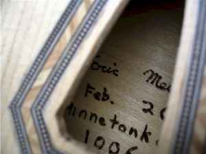 An electric wood-burning pen was used to label the inside of this psaltery
